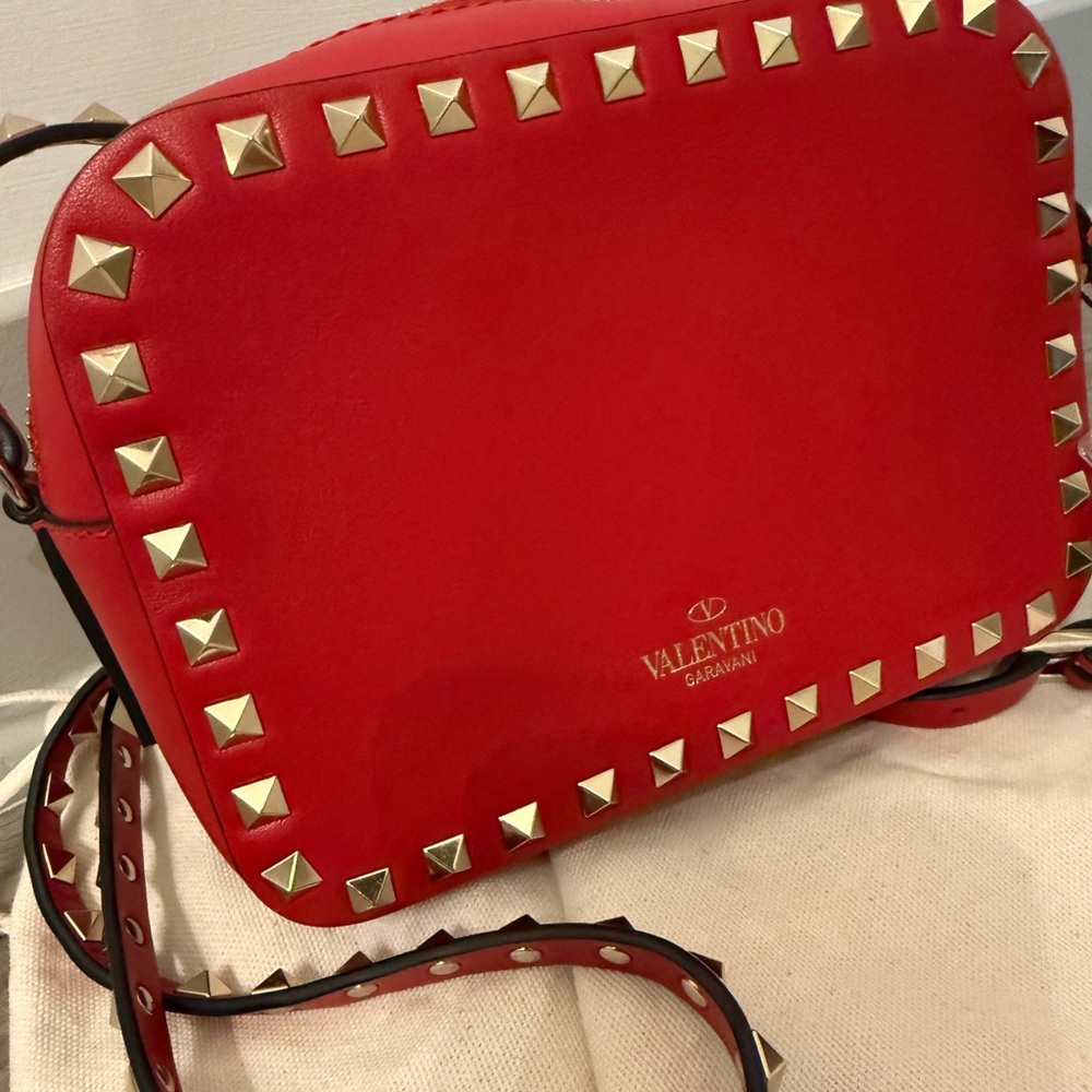 Valentino Red Rockstud Crossbody Bag - Picture 2 of 9